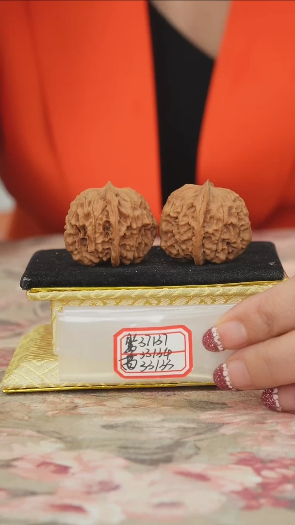 把件文玩核桃非嫁接元宝