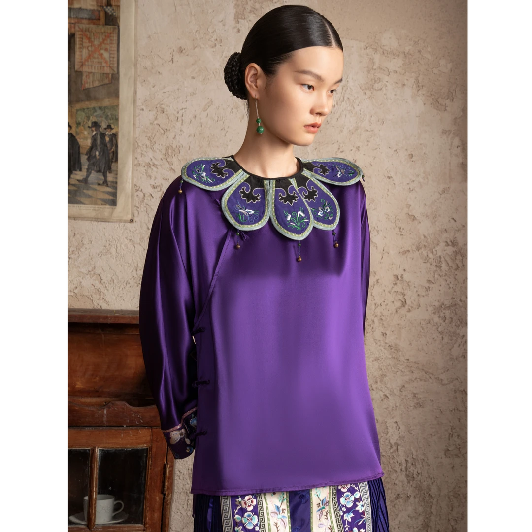 生活在左桑蚕丝衬衣绣花多色新中式气质圆领春夏新品上衣女