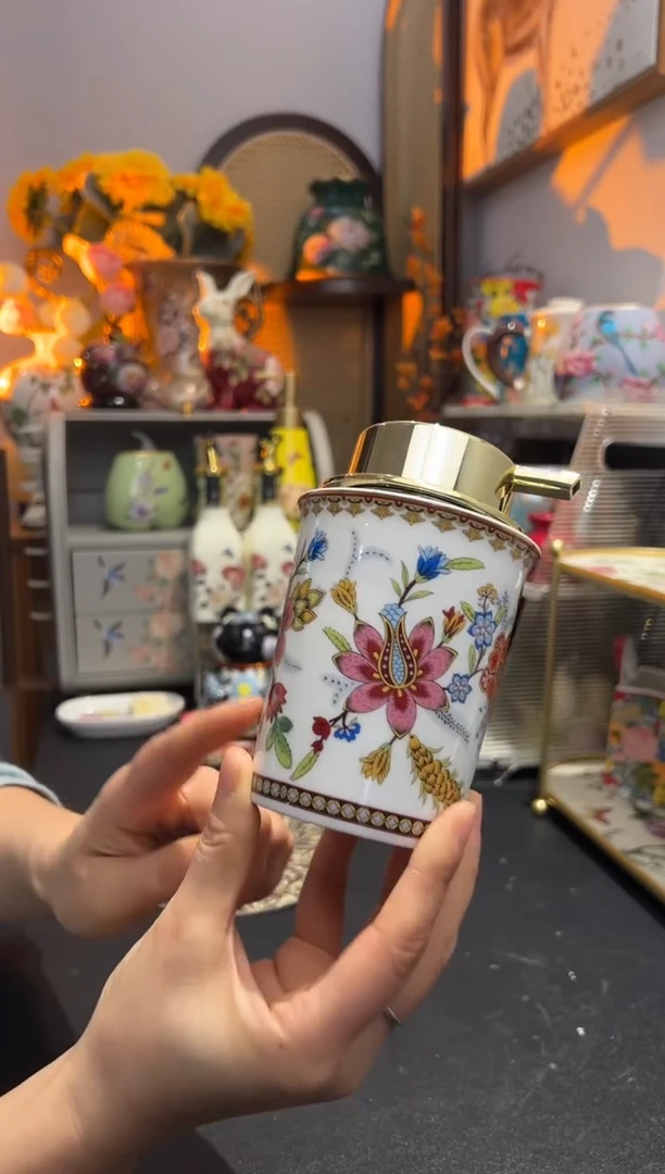 外贸陶瓷家居百货-起泡器
