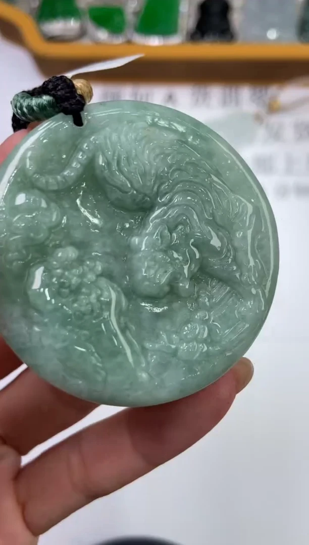 翡翠挂件未镶嵌2220271