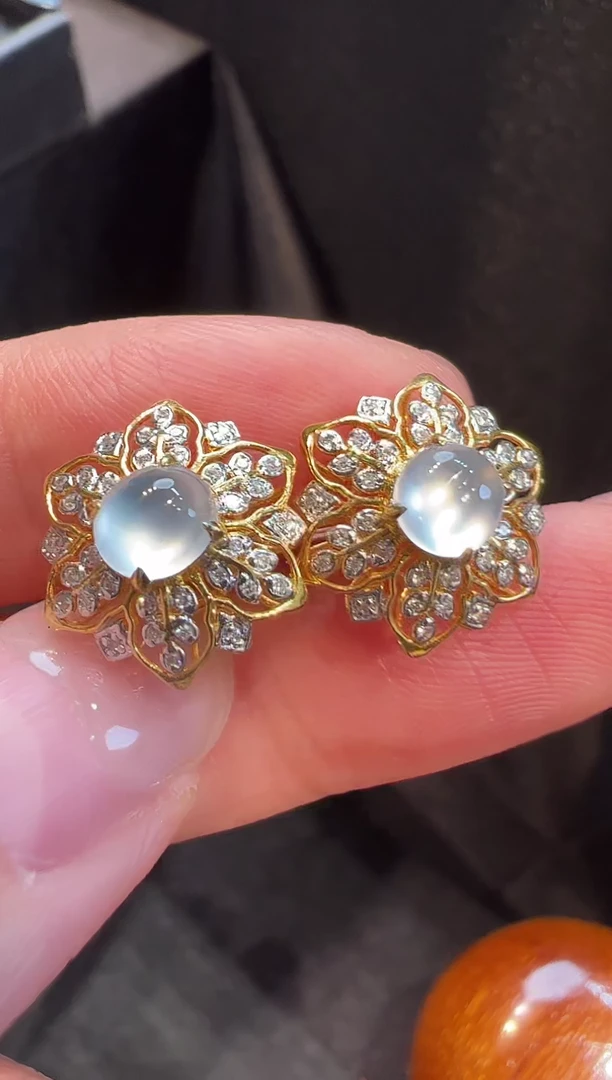 18K金镶嵌翡翠耳饰L6耳钉