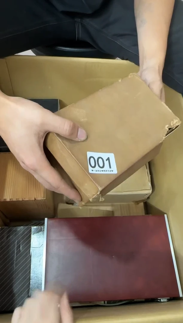 其他莫*001...中古产品谨慎参拍