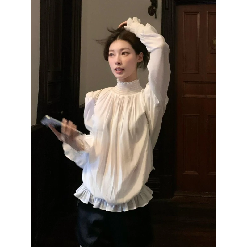 法式小资上衣女2025秋季高级感独特超好看减龄气质白色花瓣袖衬衫