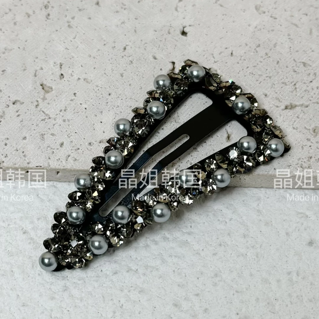 东大门 重工手工满钻精致珠珠掰掰夹 2642