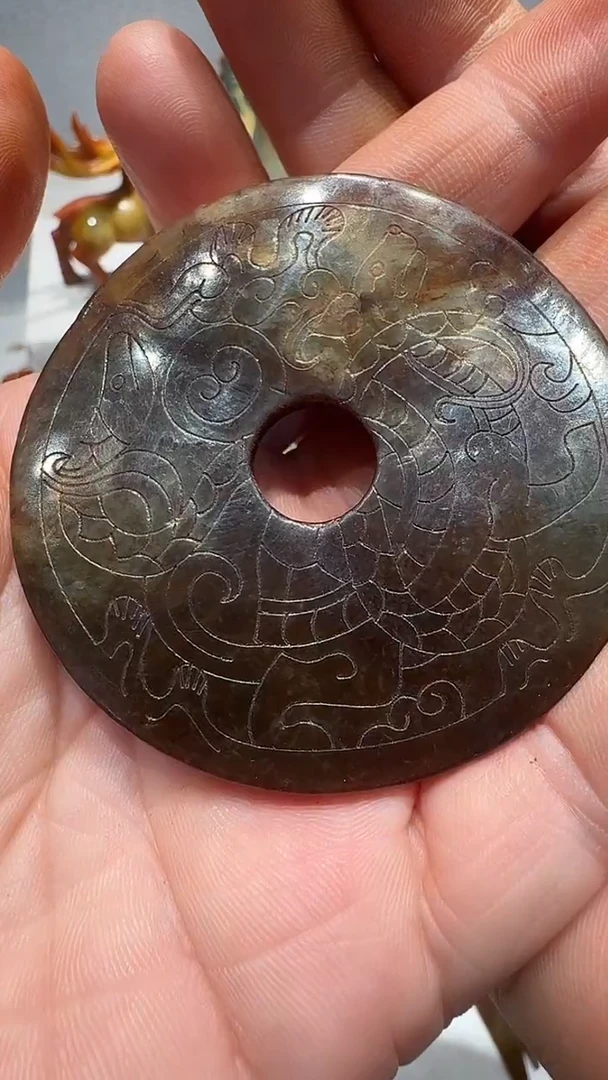 未镶嵌和田玉挂件1