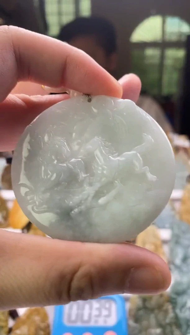 翡翠未镶嵌吊坠(不含链)天然翡翠