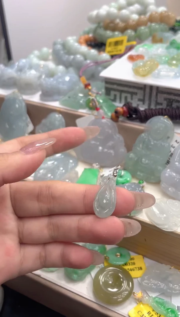 颈饰未镶嵌翡翠074多样性发货