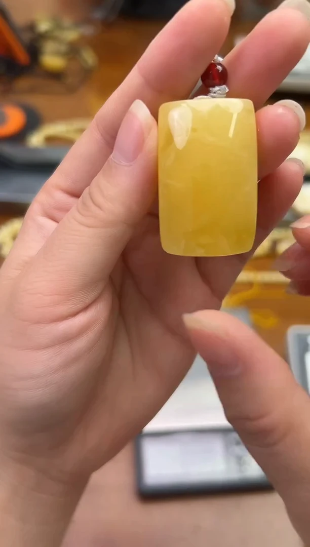 裸石蜜蜡未镶嵌蜜蜡吊坠