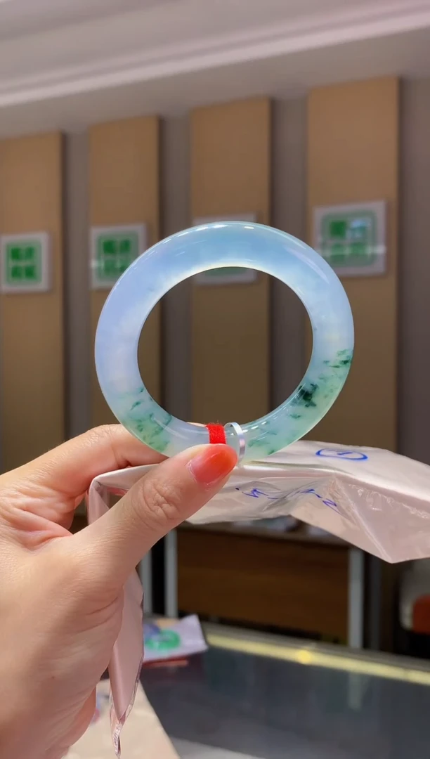 翡翠手镯未镶嵌-C12 圈口55.3