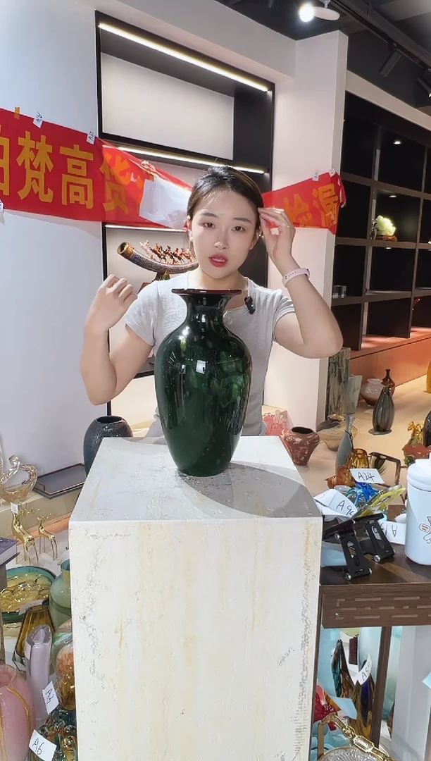 琉璃万彩花瓶清仓A86