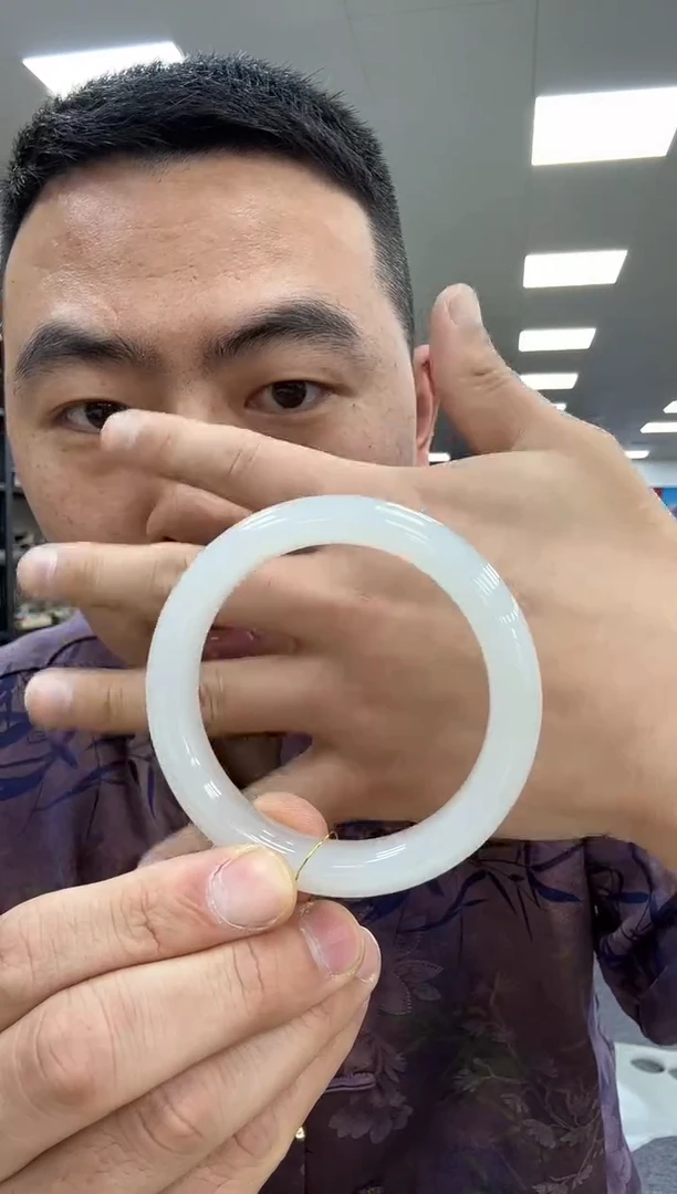 【闪购商品】和田玉手镯未镶嵌55-56  145