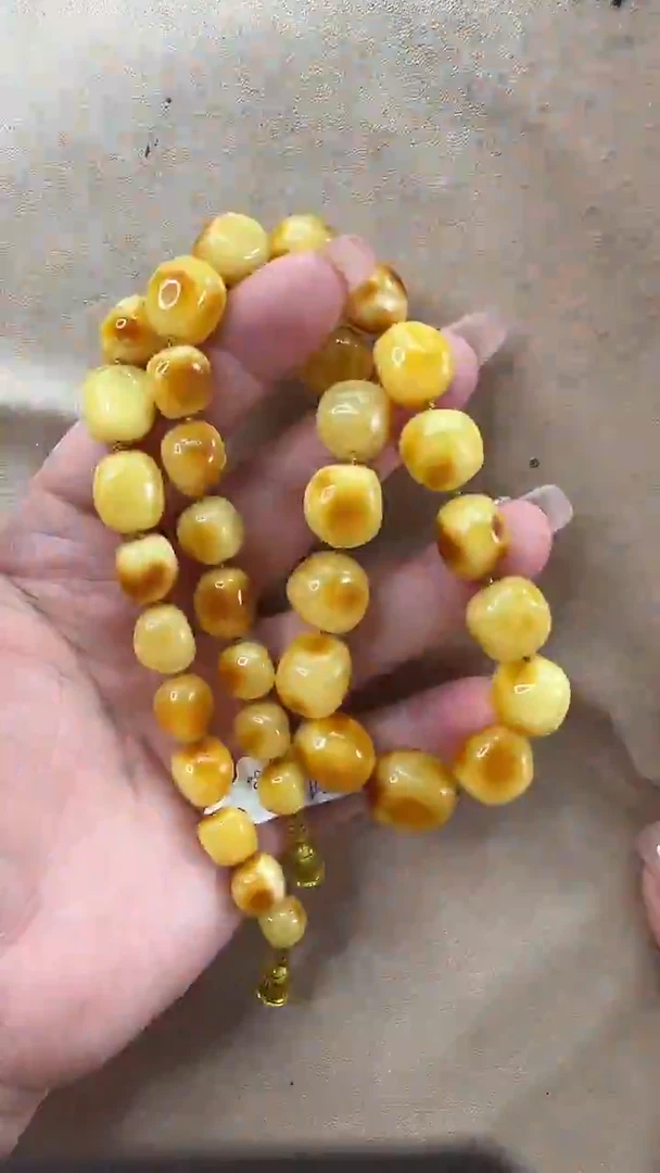 琥珀颈饰未镶嵌项链