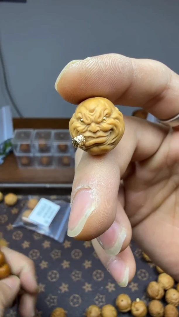 【闪购商品】猴头核桃吊坠亨爷 烟鬼 重工 不带