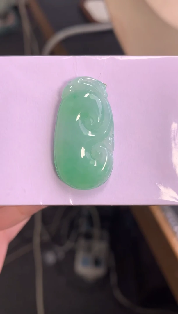 未镶嵌定制翡翠如意