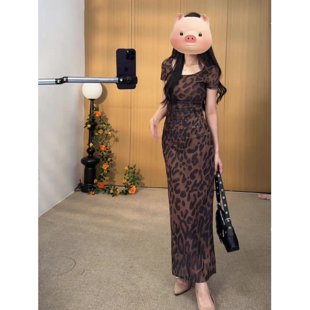 新款百搭复古短袖连衣裙显瘦包臀裙夏季豹纹连衣裙