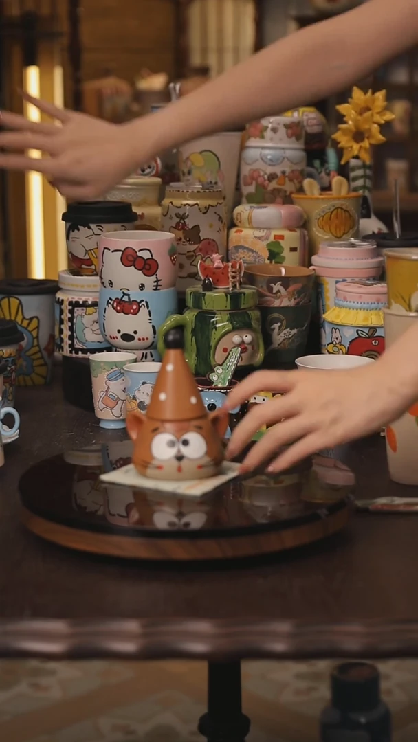 景德镇釉下彩绘设计师款式陶瓷