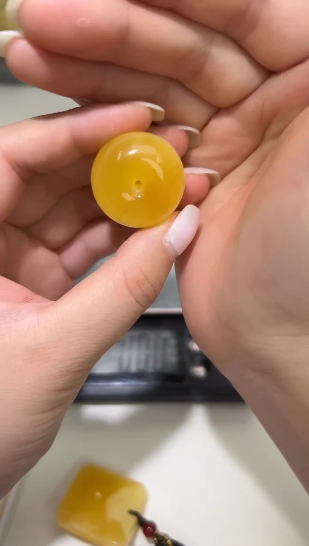 裸石琥珀未镶嵌琥珀蜜蜡吊坠