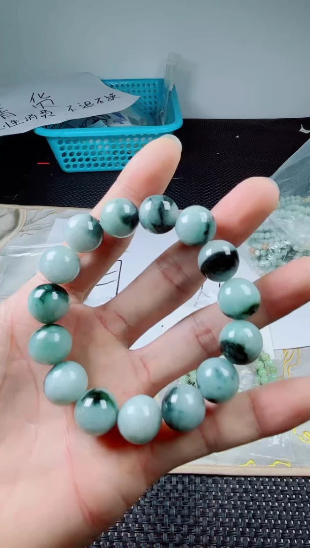 未镶嵌定制翡翠翡翠
