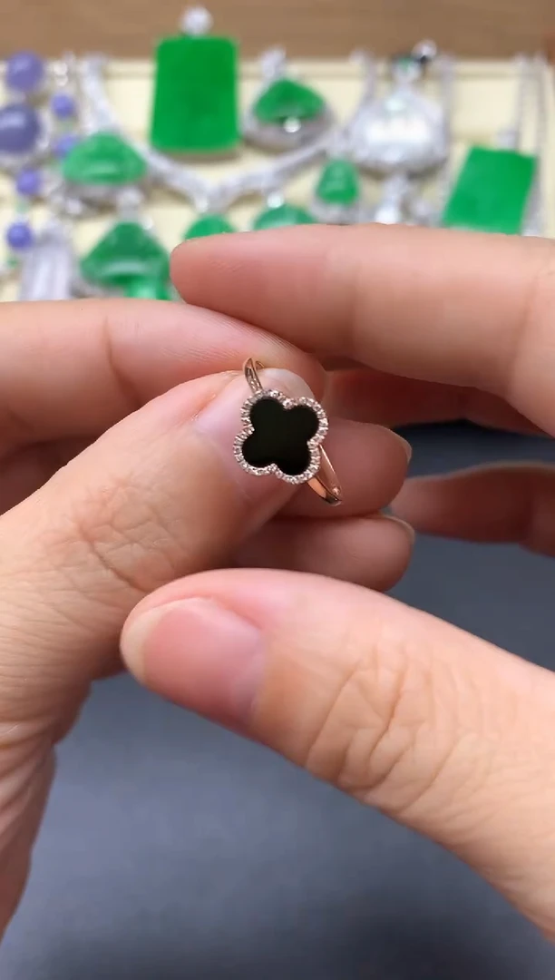 18K金镶嵌戒指翡翠290-中国好珍宝