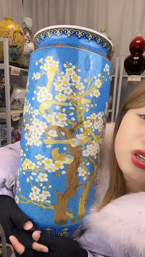摆件陶景德镇珐琅彩画卷筒高45 肚20