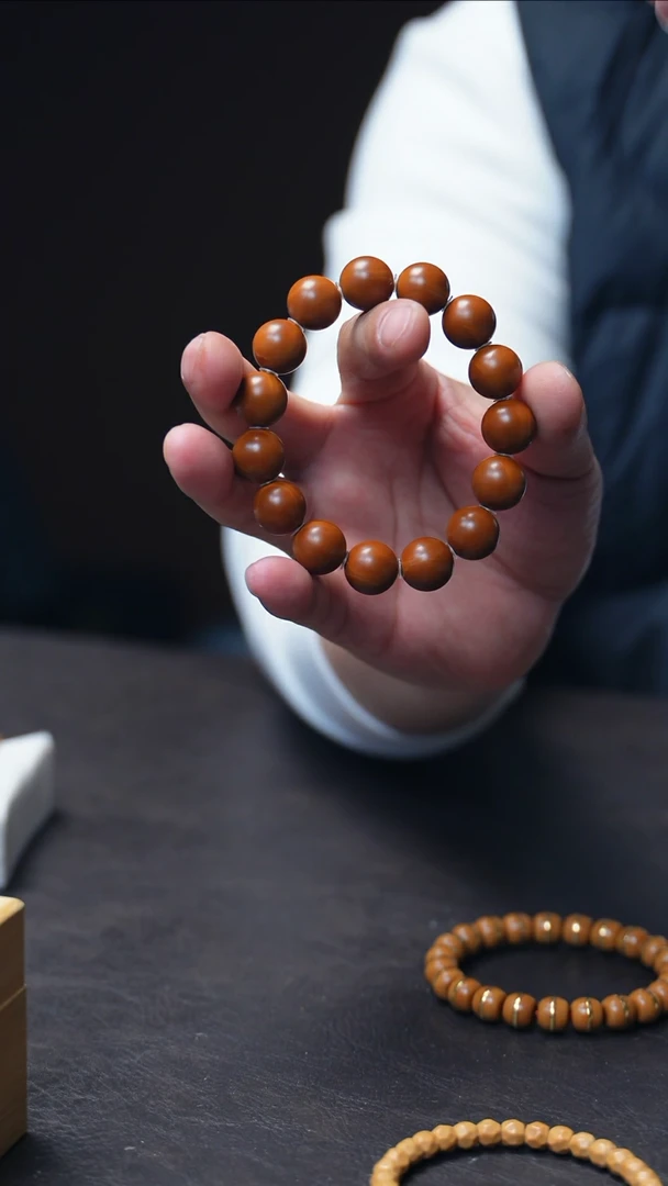 【闪购商品】橄榄核手串/手链1.4【正圆】