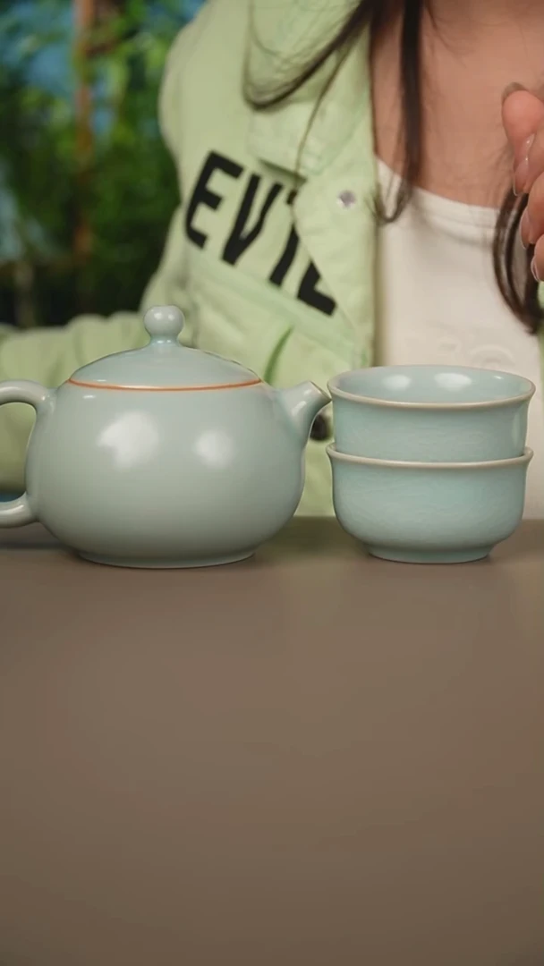 仿古天青一壶两杯