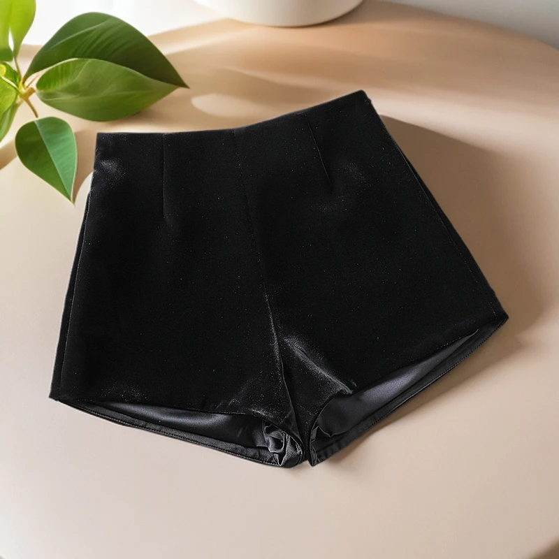 黑色金丝绒短裤女款爆款2025秋冬加厚靴裤外穿显瘦百搭休闲阔腿裤