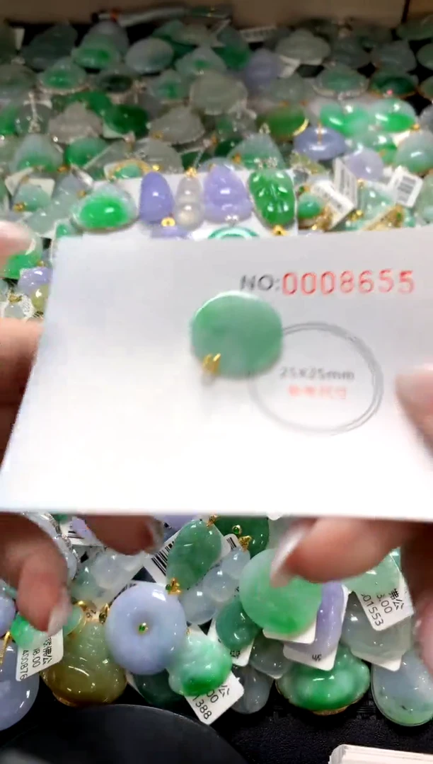 颈饰未镶嵌翡翠1111111111111111