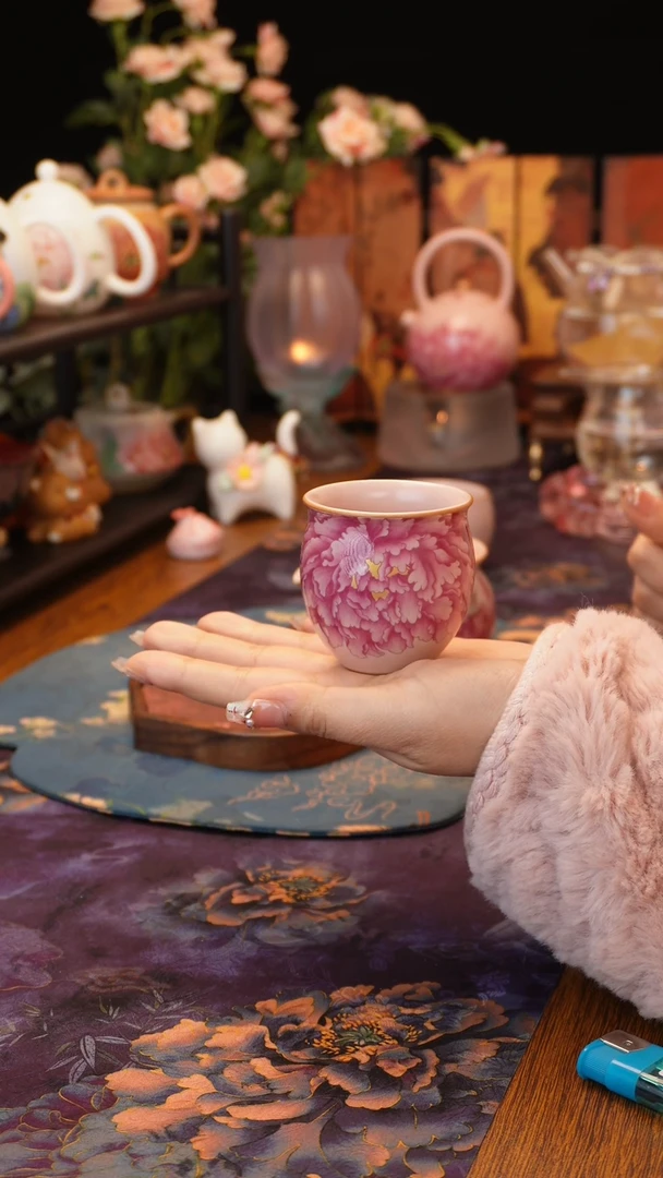 【闪购商品】粉汝牡丹蛋杯·······
