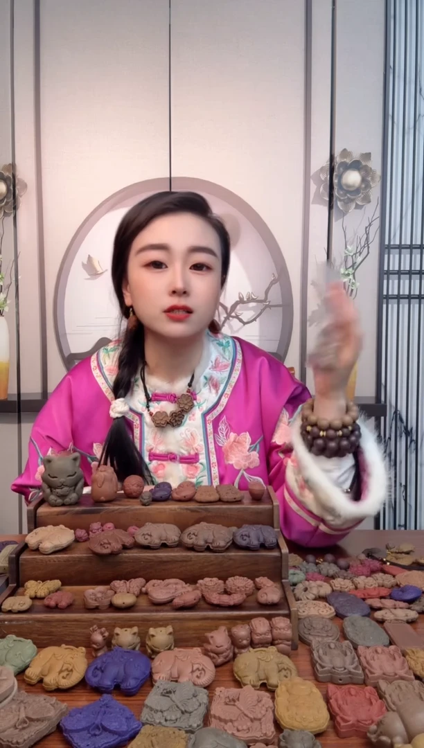 【闪购商品】泥塑瑕疵散包鹅梨珠子