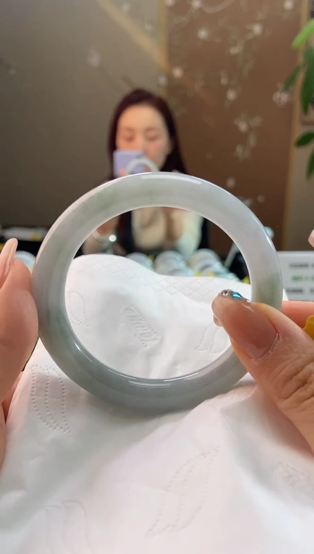 未镶嵌手镯翡翠55圈口t