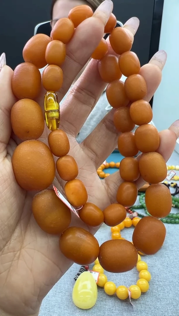 【闪购商品】琥珀颈饰未镶嵌33秒拍号