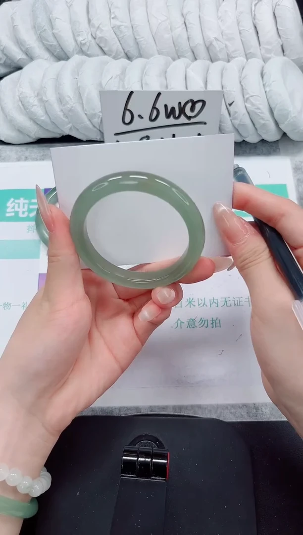 石英质玉手镯未镶嵌164-54