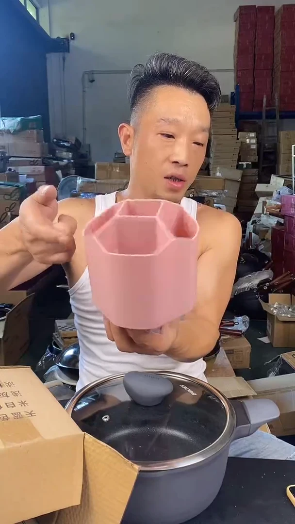 食品级塑料1旋转笔筒 颜色不挑
