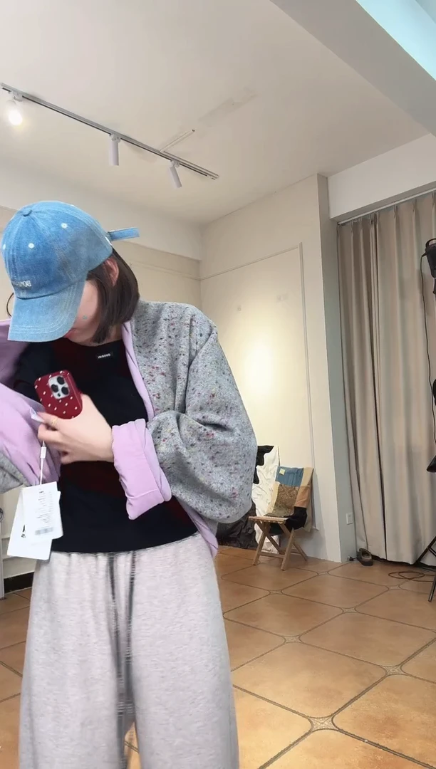 ?***?设计师品牌紫色波点外套