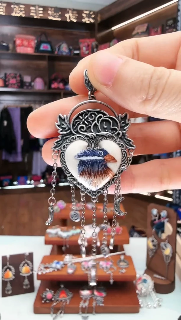 【闪购商品】织绣14蚩梦苗族古绣