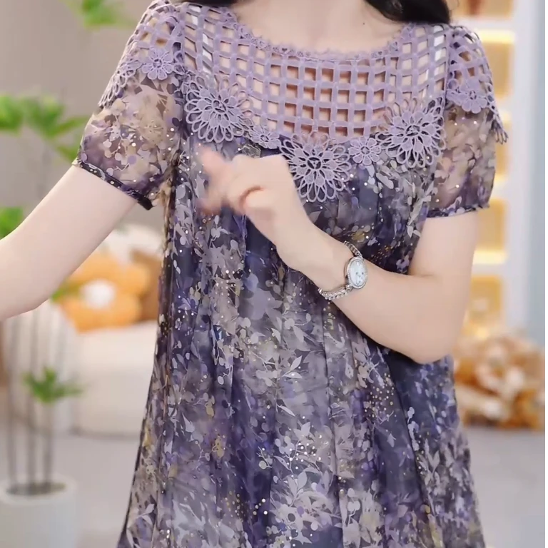 2025年夏季新款时尚优雅减龄连衣裙显瘦气质