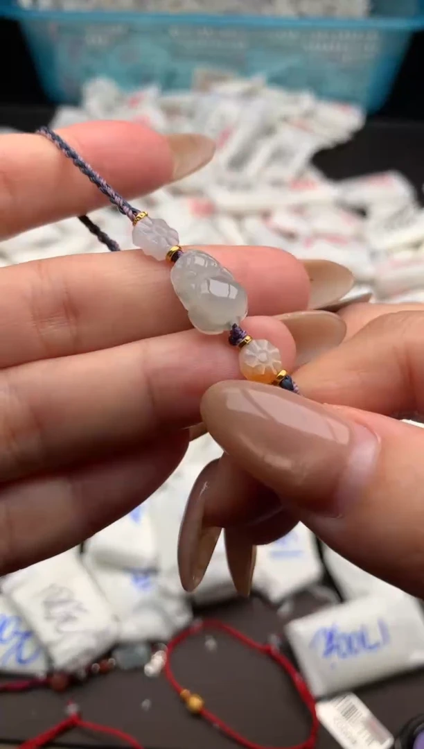 【闪购商品】翡翠手绳未镶嵌一