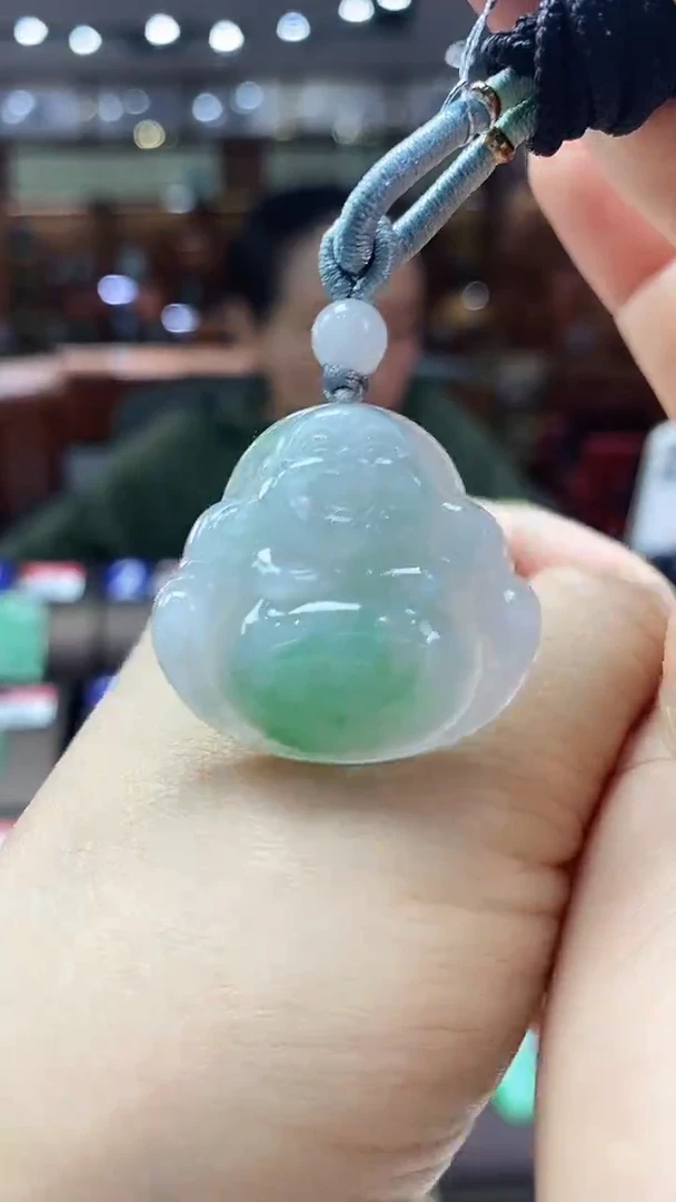 颈饰未镶嵌翡翠佛公