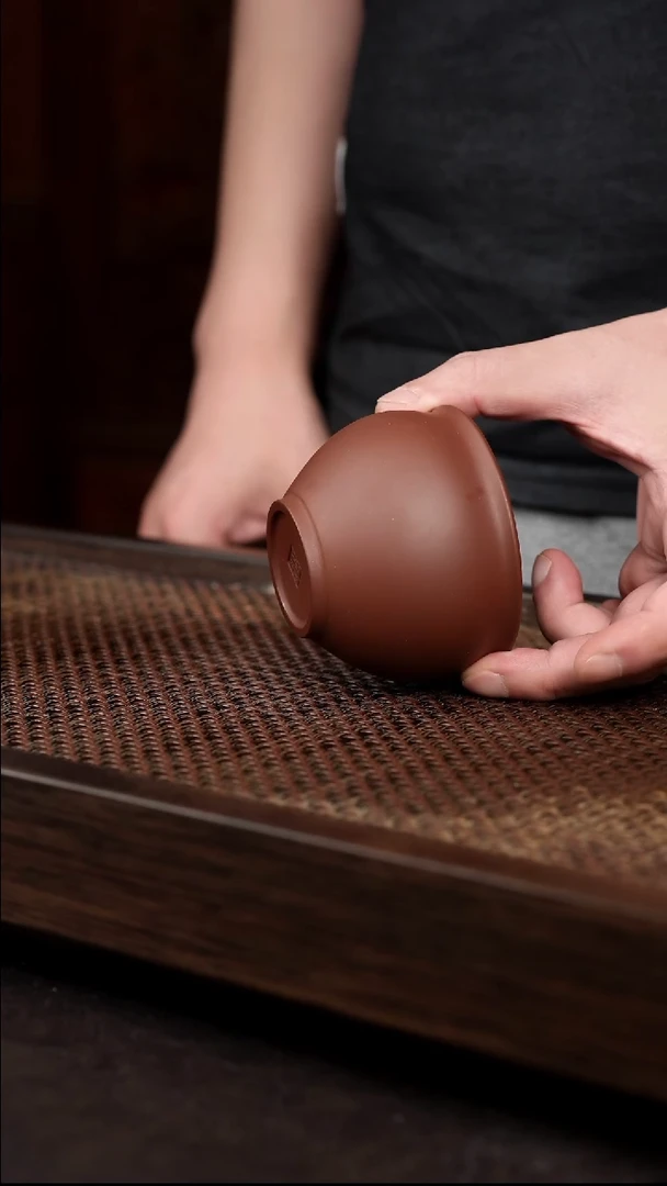 茶杯紫砂底槽清圆融杯