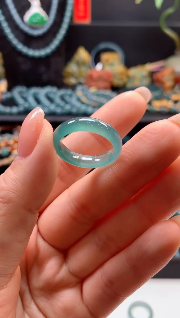 【闪购商品】翡翠颈饰未镶嵌0061988223