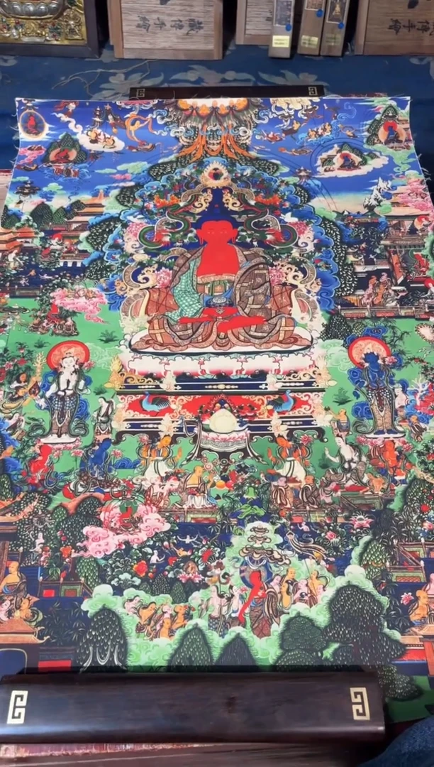 卷轴画龙妹的唐卡tk16