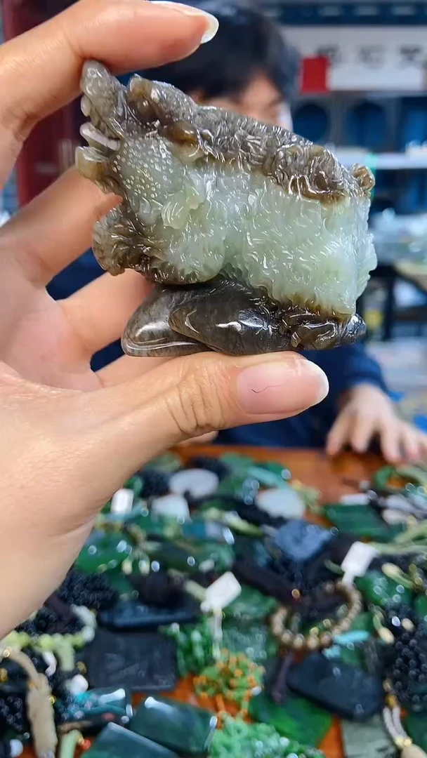 未镶嵌和田玉挂件1