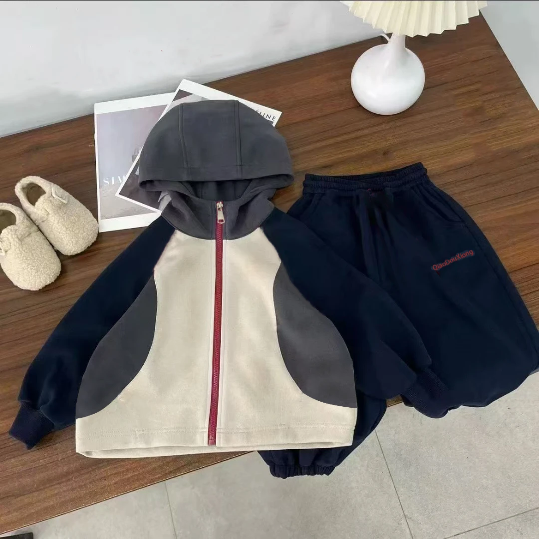 儿童连帽外套套装2025新款秋冬加薄绒撞色运动韩版两件套休闲宽松
