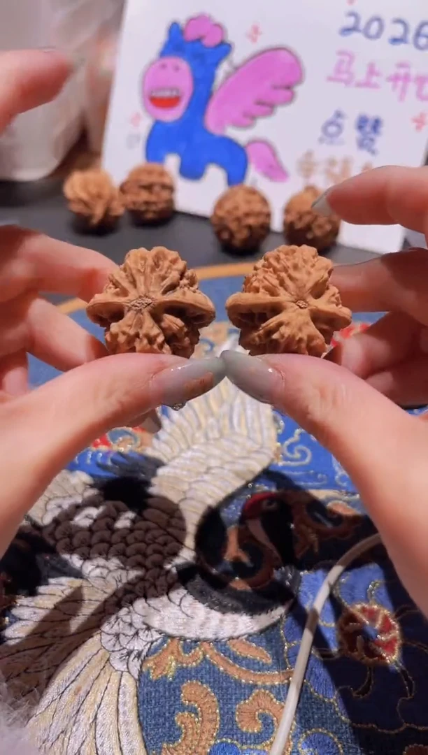 把件文玩核桃042秦闷