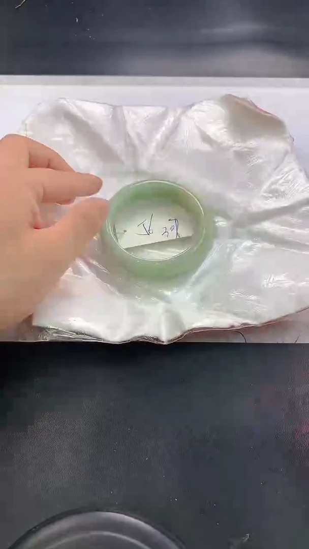 未镶嵌手镯翡翠307