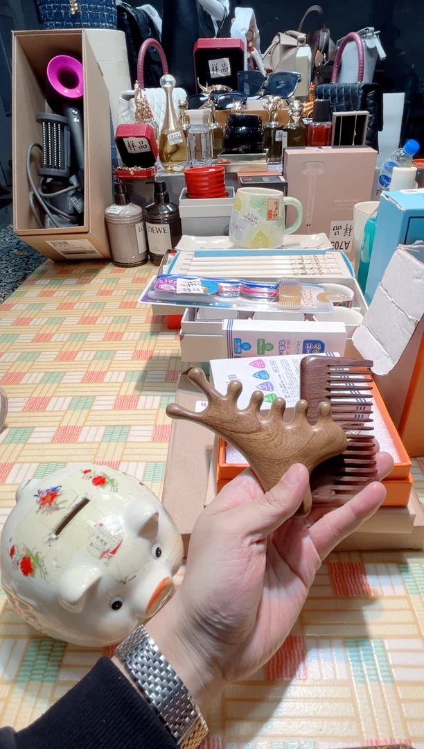 瓷片瓷器 库房到期 全部地板价@@1