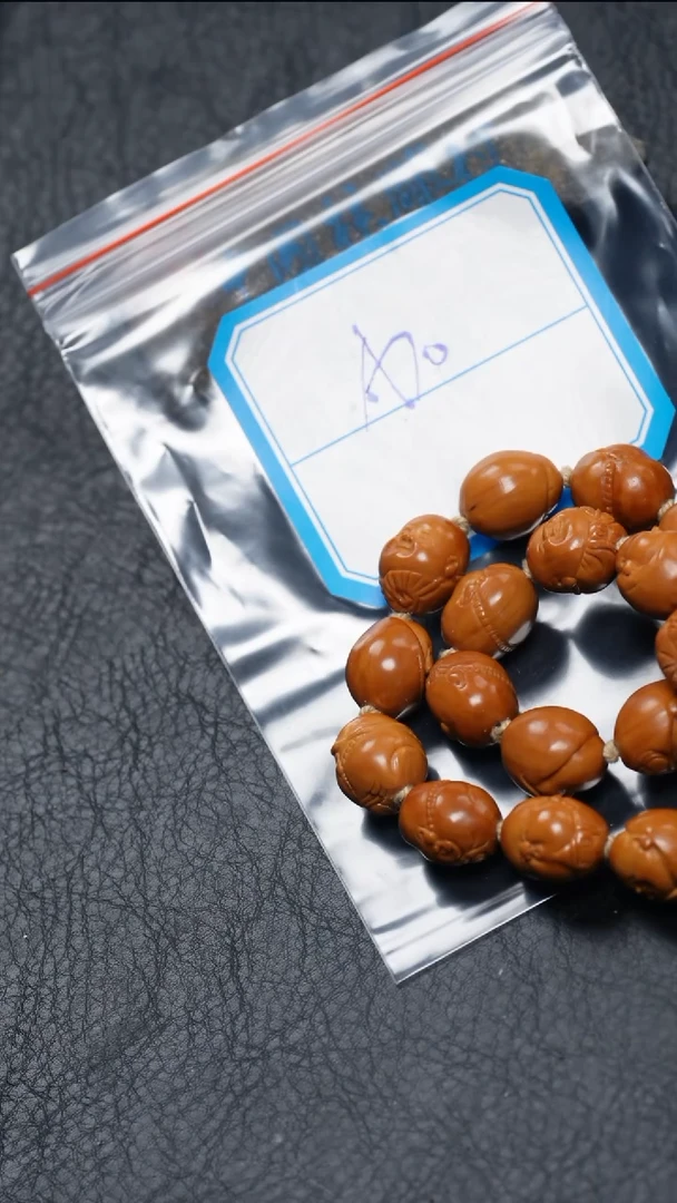 【闪购商品】橄榄核吊坠橄榄核