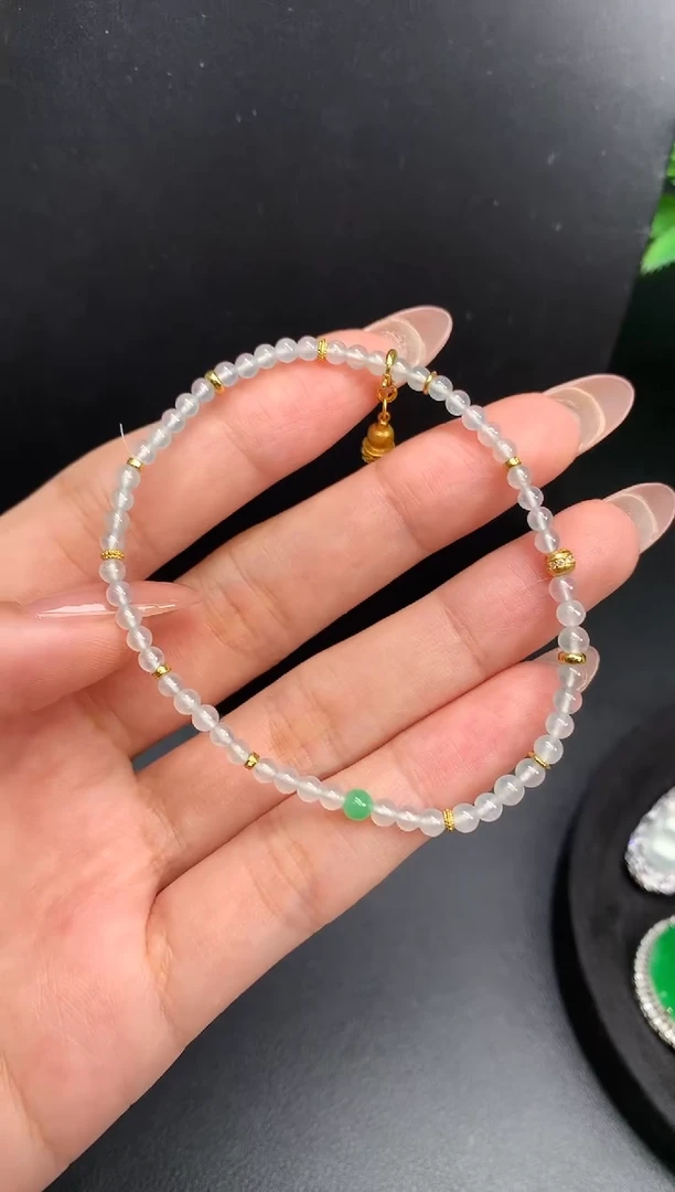 颈饰银S925镶嵌翡翠手链