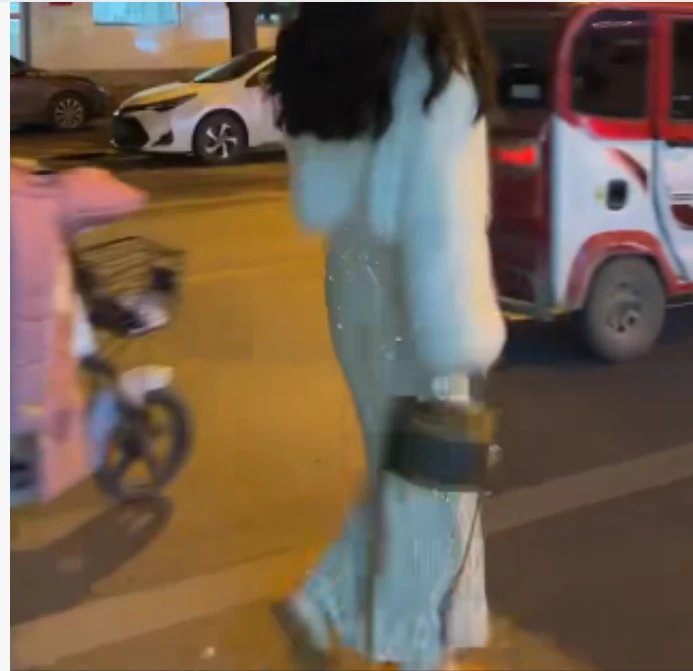 2025冬季时尚潮流百搭精品女装淘A0XA